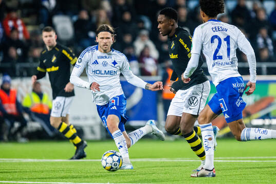 IFK Norrköpings Arnor Traustason och AIKs Mouhamed Lamine