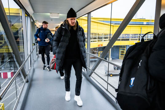 Goalkeeper Johan Dahlin of Malmö FF
