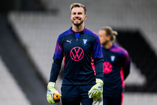 Bläddra bland fler bilder av Football, UEFA Europa League, Malmö FF, Training 