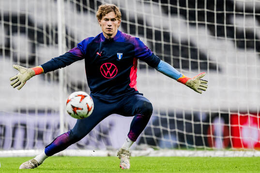 Goalkeeper William Nieroth Lundgren of Malmö FF