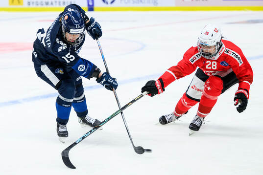 Elli Suoranta of Finland and Alina Marti of Switzerland