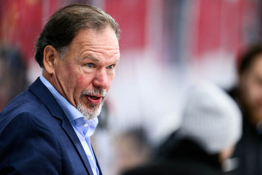 Head coach Colin Muller of Switzerland