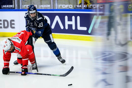Noemi Ryhner of Switzerland and Michelle Karvinen of Finland