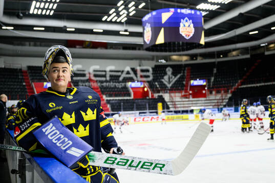 Goalkeeper Emma Söderberg of Sweden