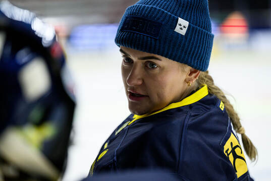 Goalkeeper Emma Söderberg of Sweden