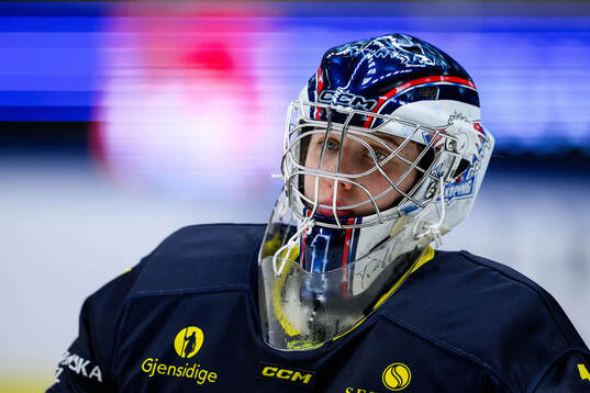 Goalkeeper Ebba Svensson Träff of Sweden