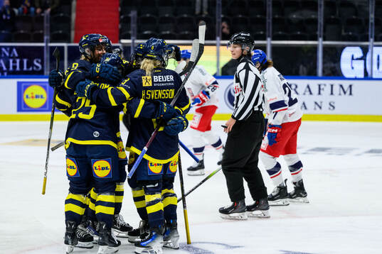 Emma Forsgren of Sweden celebrates