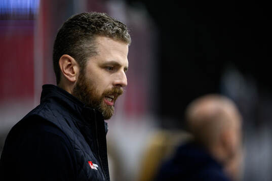 Head coach Ulf Lundberg of Sweden