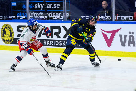 Tereza Vanisova of Czech Republic and Felizia