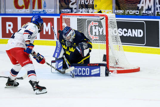 Tereza Vanisova of Czech Republic and Goalkeeper Ebba