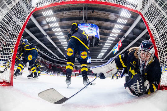 goaltender Ebba Svensson Träff of Sweden