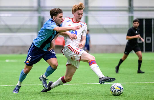Djurgårdens Mille Selander och Vålerengas Gabriel Oddvar