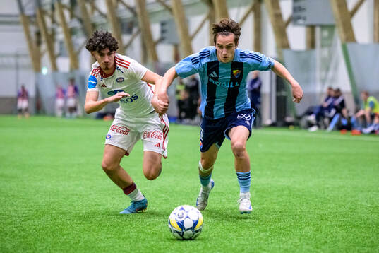 Vålerengas Wahib Fadil och Djurgårdens Christian Burman