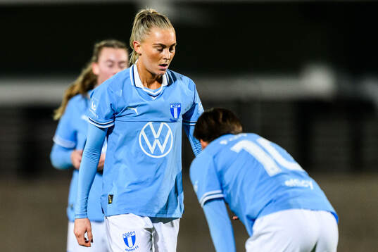 Malmö FFs Beatrice Persson deppar