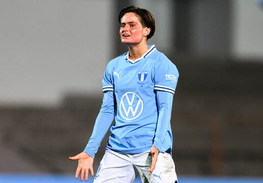 Malmö FFs Ema Paljevic deppar