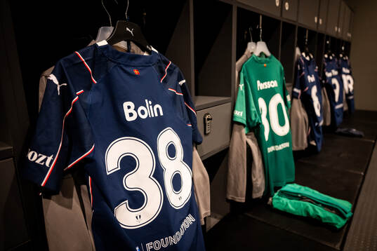 The kit of Hugo Bolin of Malmö FF in the dressing room
