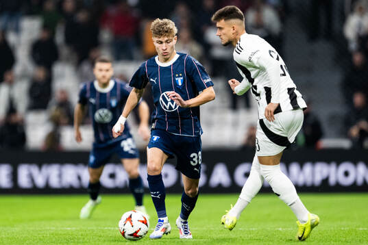 Hugo Bolin of Malmö FF and Ernest Muci of Besiktas