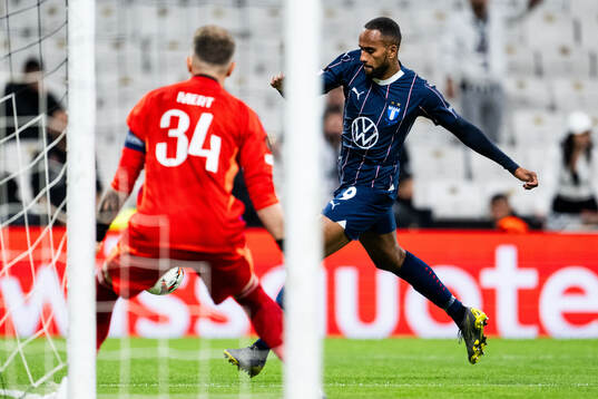 Isaac Kiese Thelin of Malmö FF