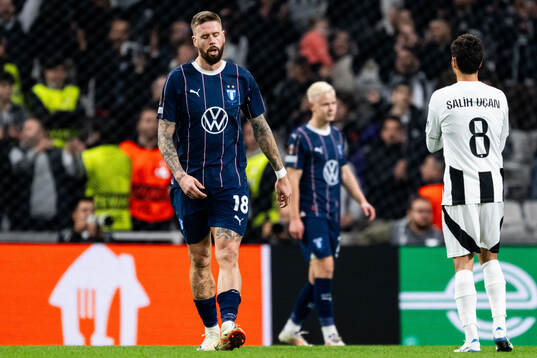 Pontus Jansson of Malmö FF looks dejected