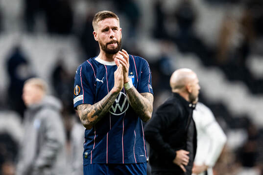 Pontus Jansson of Malmö FF looks dejected