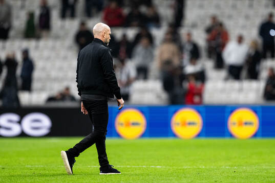 Head coach Henrik Rydström of Malmö FF looks dejected