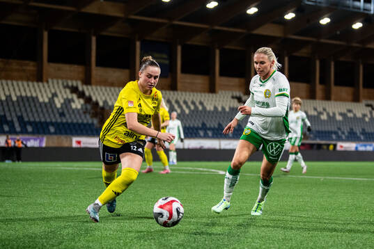 Gamla Upsalas Jennifer Sjösten och Hammarbys Jonna