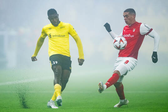Ibrahim Buhari of Elfsborg and Amine El Ouazzani of Braga