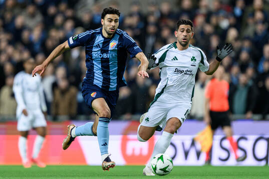 Deniz Hummet of Djurgården and Tasos Bakasetas of