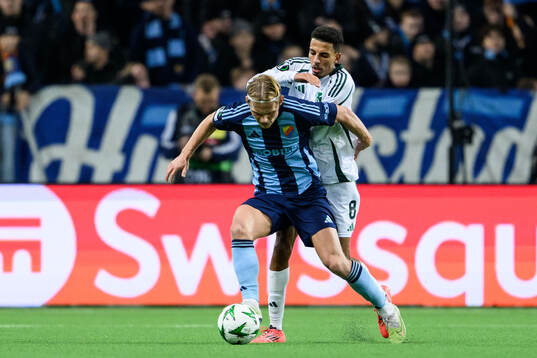 Tobias Gulliksen of Djurgården and Azzedine Ounahi of