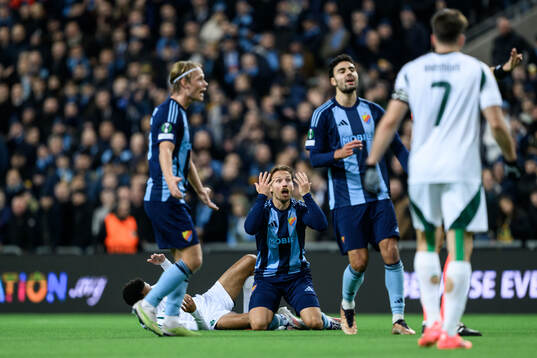 Daniel Stensson of Djurgården reacts