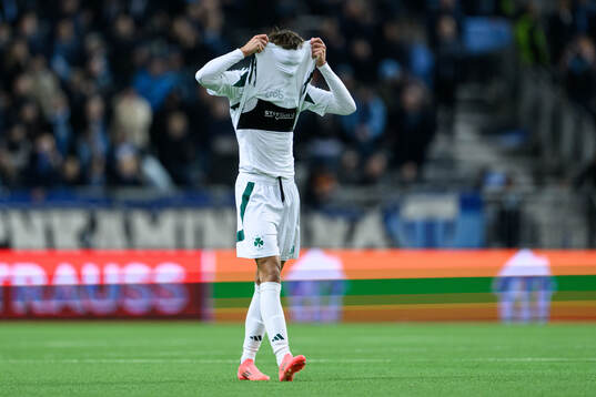 Giorgos Vagiannidis of Panathinaikos looks dejected