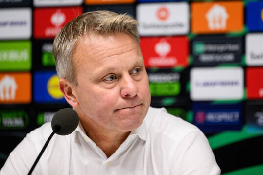 Head coach Roberth Björknesjö of Djurgården at a press