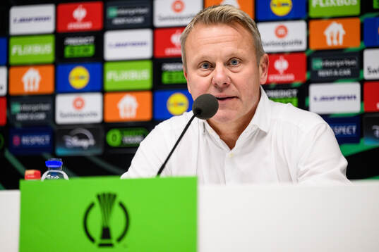 Head coach Roberth Björknesjö of Djurgården at a press