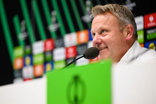 Head coach Roberth Björknesjö of Djurgården at a press