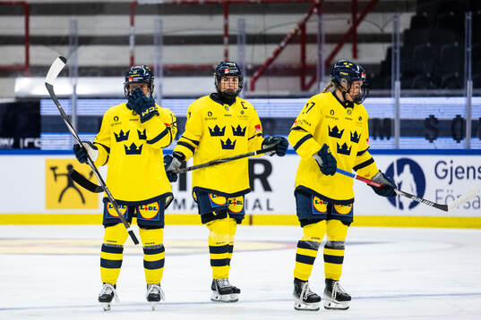 Maja Nylén-Persson, Anna Kjellbin and Sofie Lundin of