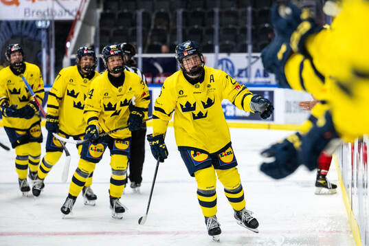 Lina Ljungblom of Sweden celebrates