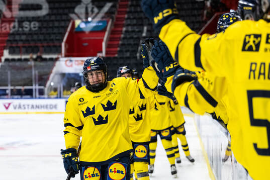 Lina Ljungblom of Sweden celebrates