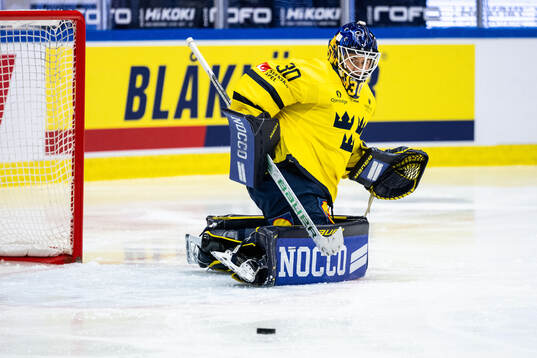 Goalkeeper Emma Söderberg of Sweden