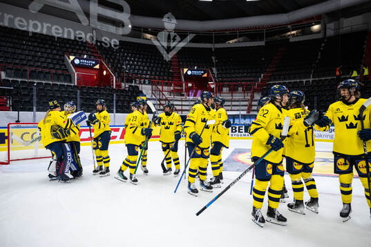 Players of Sweden celebrate