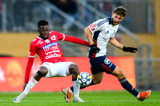 Degerfors Aketchi Luc-Martin Kassi och Östers Alibek Aliev