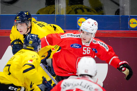 Jacob Peterson of Sweden and Tim Berni of Switzerland