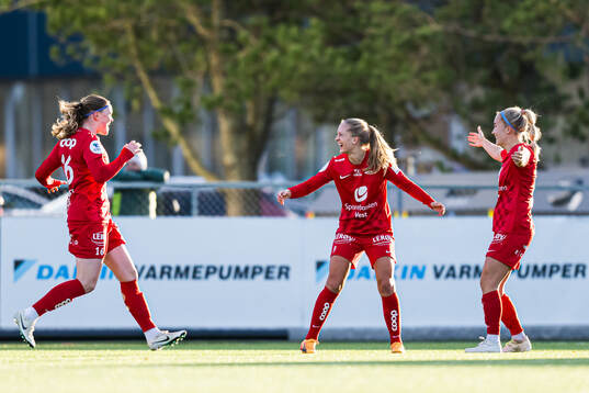 Amalie Vevle Eikeland of Brann celebrates
