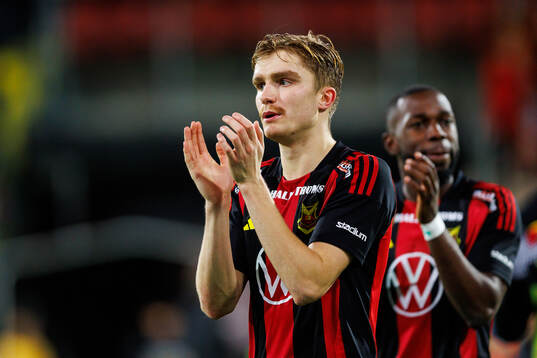 Östersunds Jakob Hedenquist jublar
