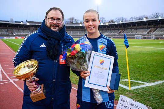 Djurgårdens Elin Westlund prisas som årets junior