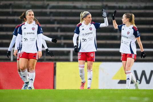 Rosengårds Olivia Schough jublar