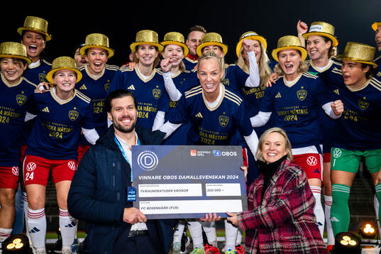 Rosengårds pelare jublar