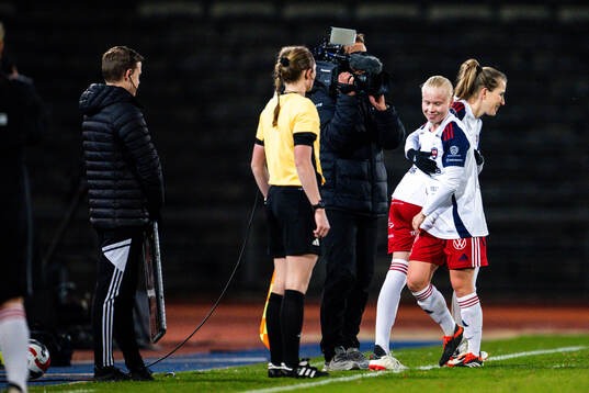 Rosengårds Emma Berglund och Anni Hartikainen