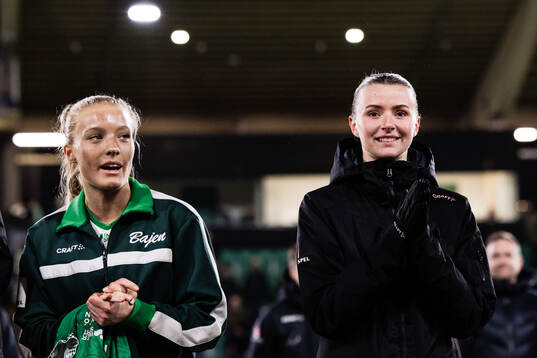 Hammarbys Smilla Holmberg och Thea Sørbo