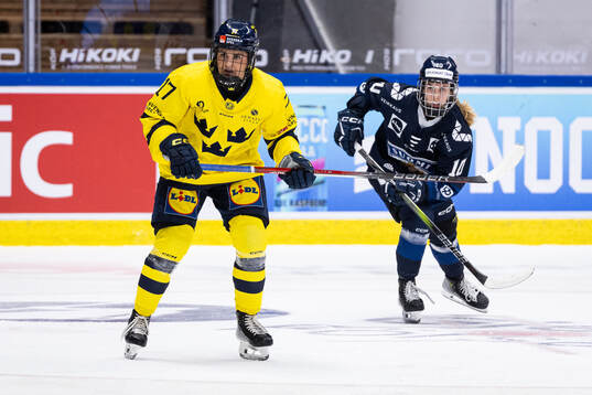 Sofie Lundin of Sweden and Elisa Holopainen of Finland