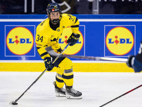 Mira Hallin of Sweden